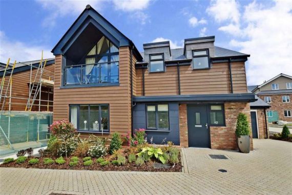 3 Bedroom Semi-Detac...